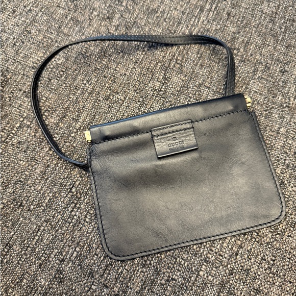 Gucci Canvans Hobo Shoulder Bag - Picture 12 of 13